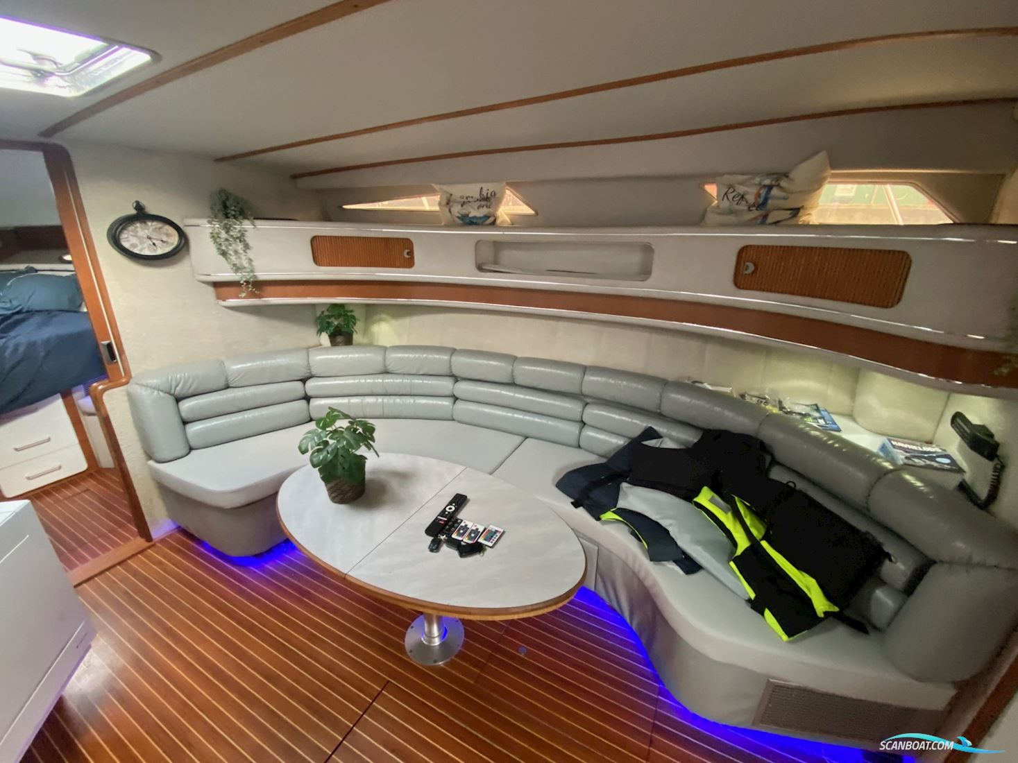 Sea Ray 420 Sundancer