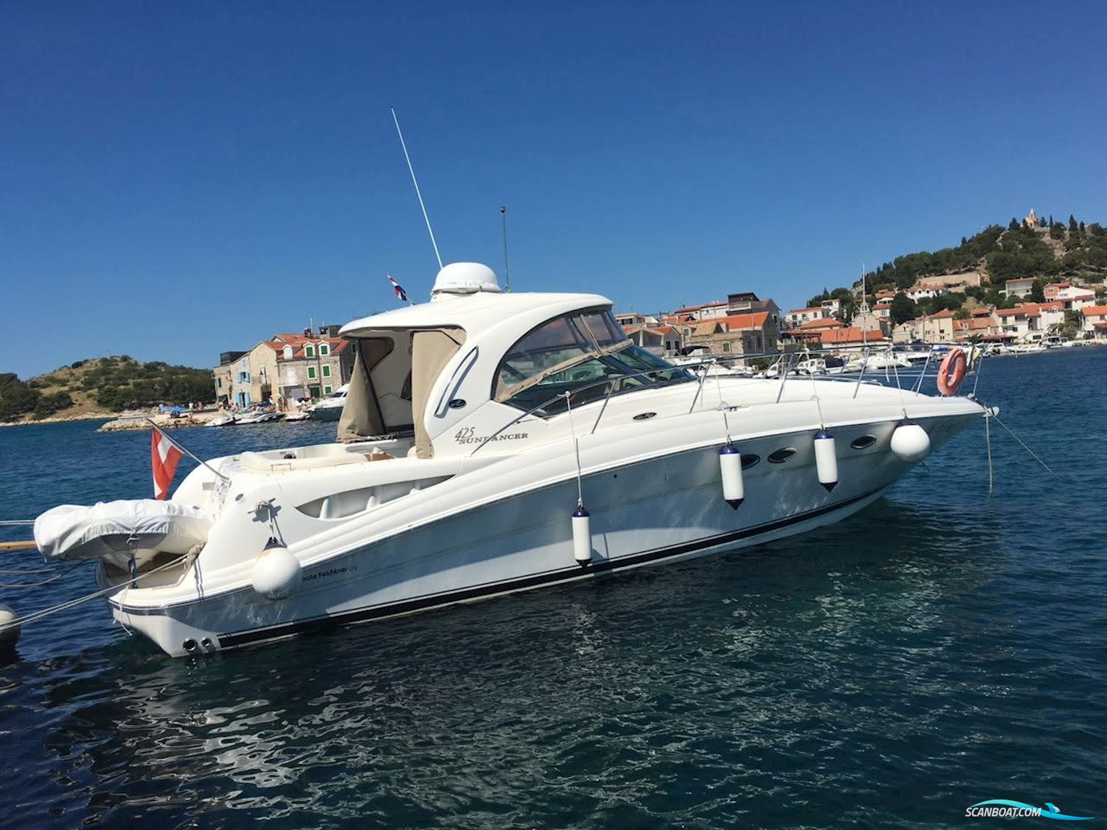 Sea Ray 425 SD - Cummins Diesel Motorbåt 2005, med Cummins Diesel motor, Kroatien