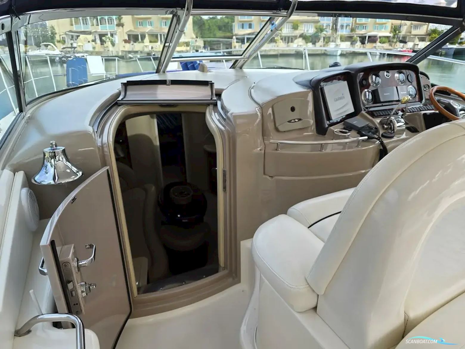 Sea Ray 455 Sundancer