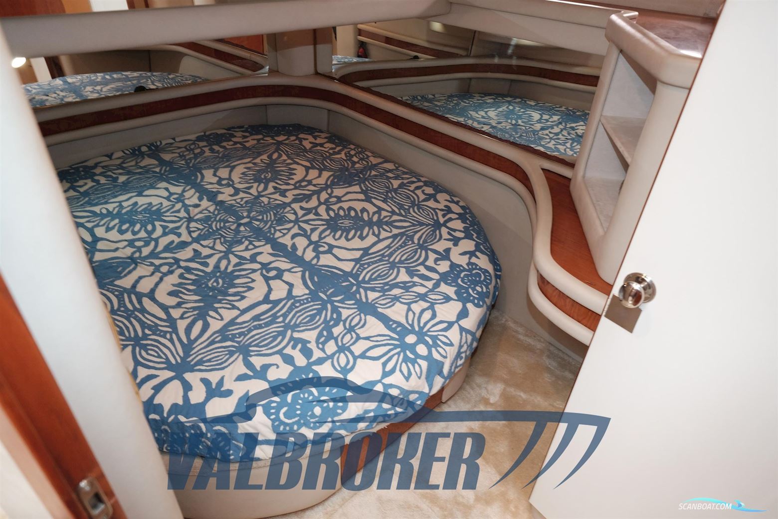 Sea Ray 480 SEDAN BRIDGE