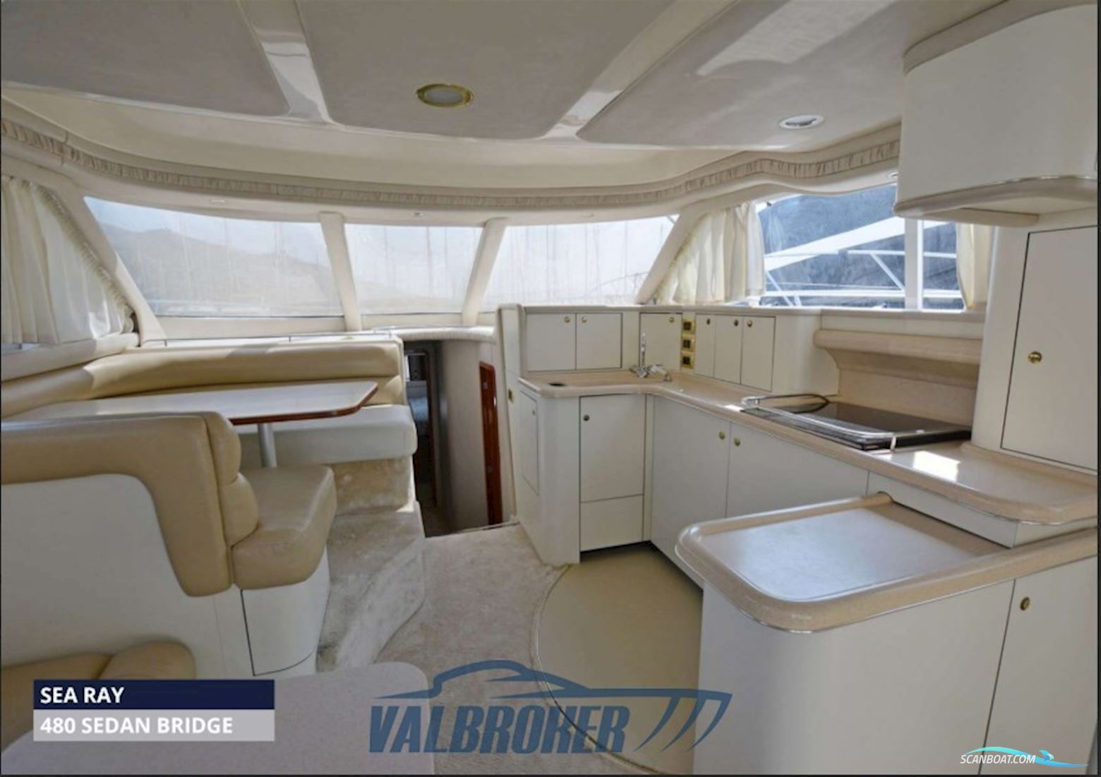 Sea Ray 480 Sedan Bridge
