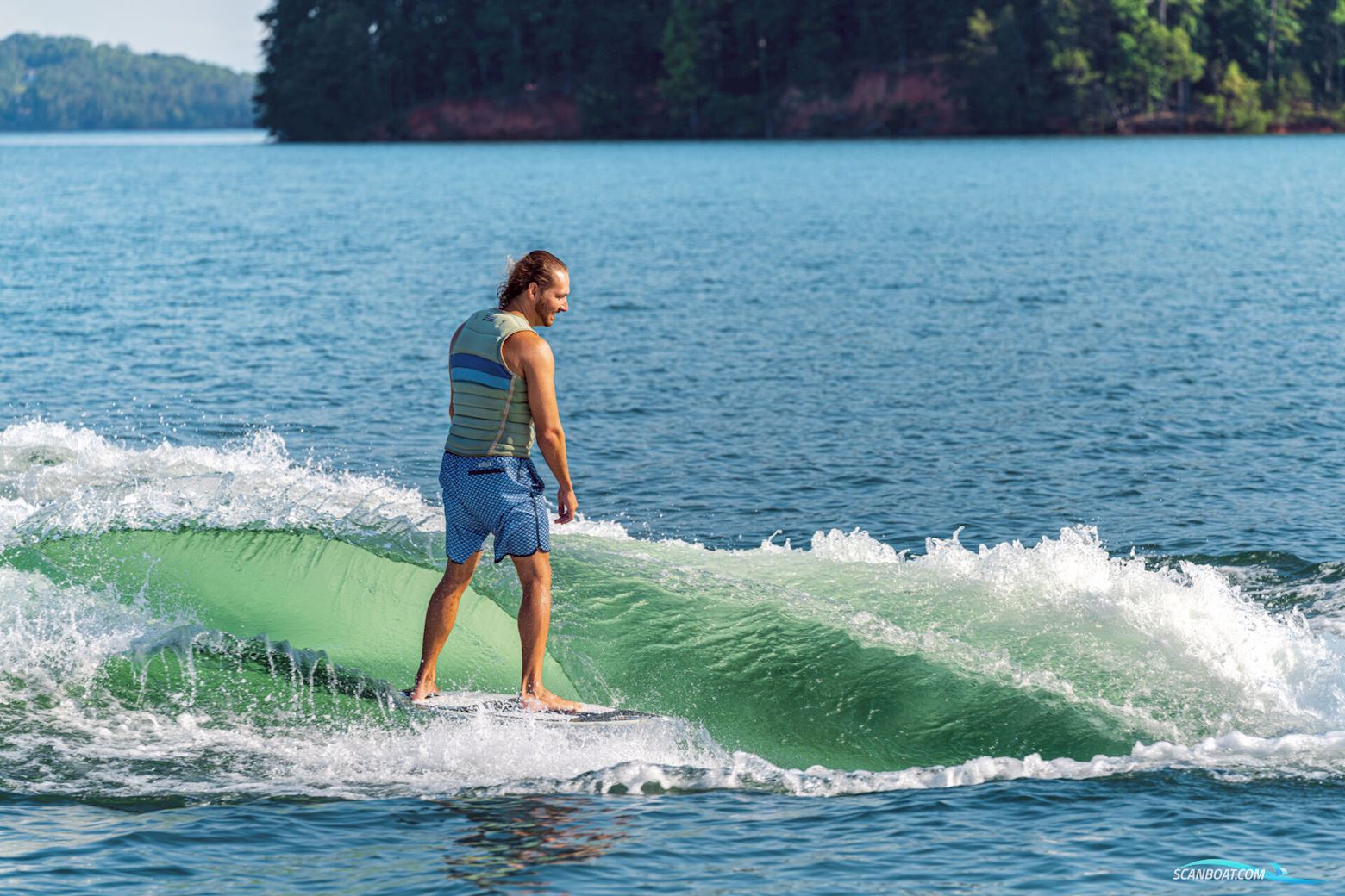 Sea Ray SDX 250 SURF