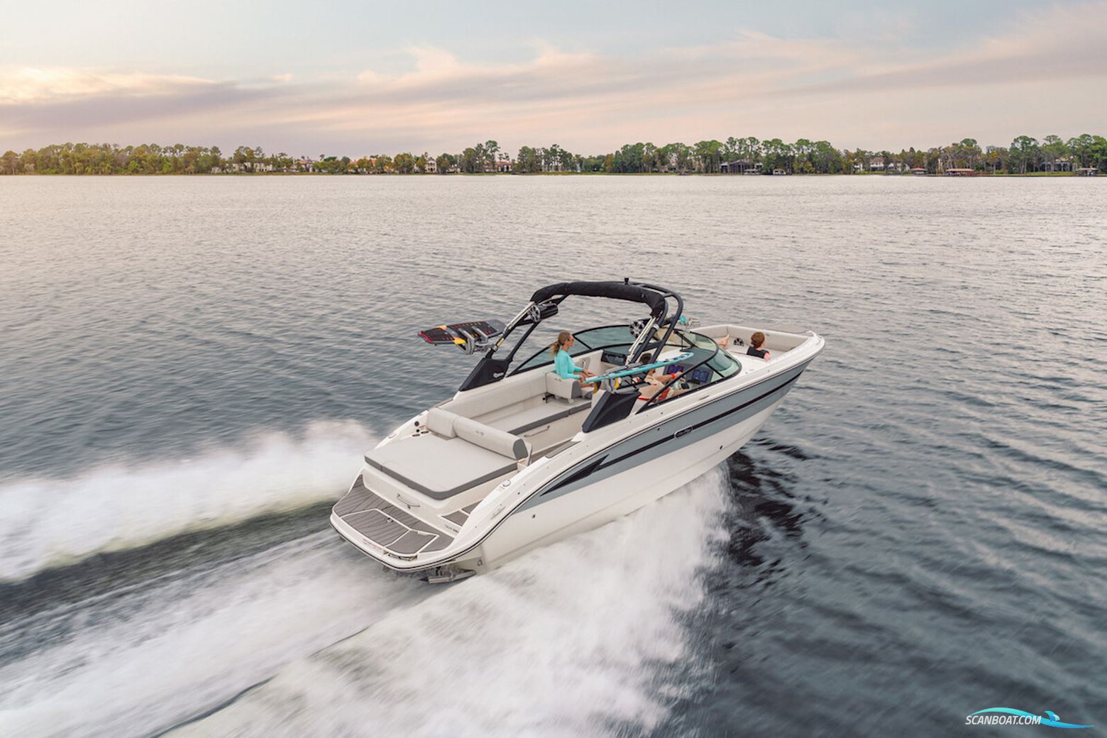Sea Ray SDX 270 Surf