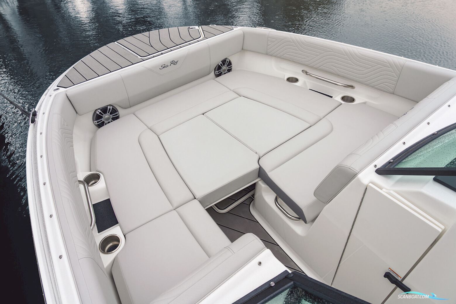 Sea Ray SDX 270 Surf