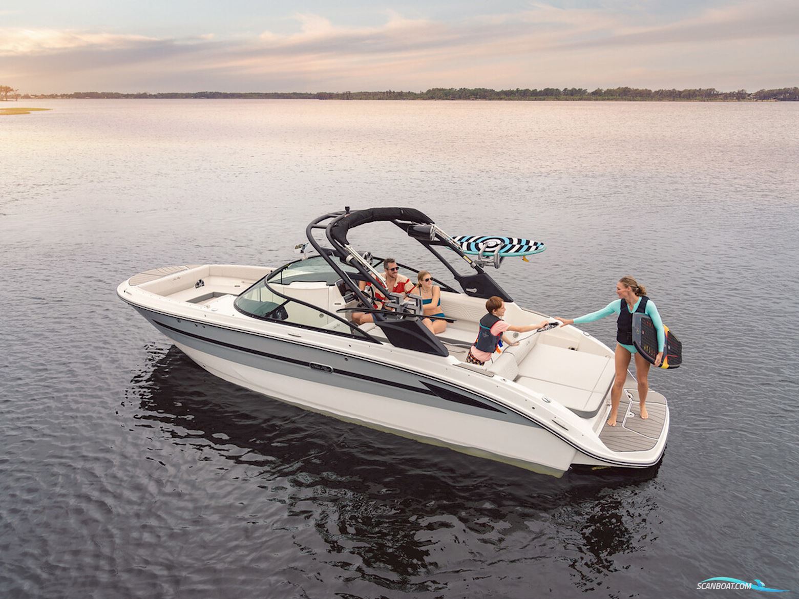 Sea Ray SDX 270 Surf
