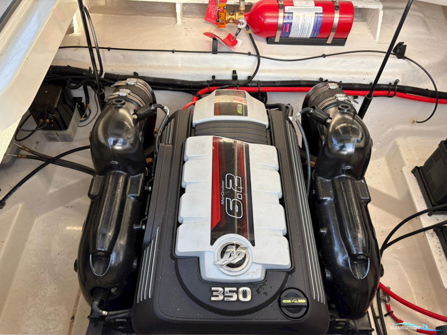 Sea Ray SLX 250