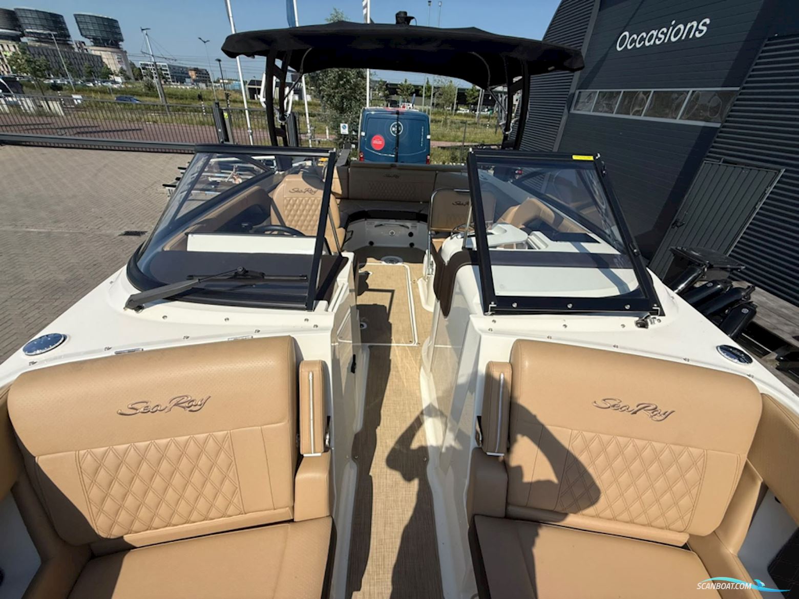 Sea Ray SLX 250