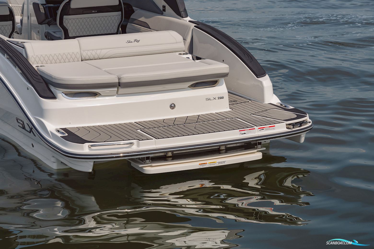Sea Ray SLX 280