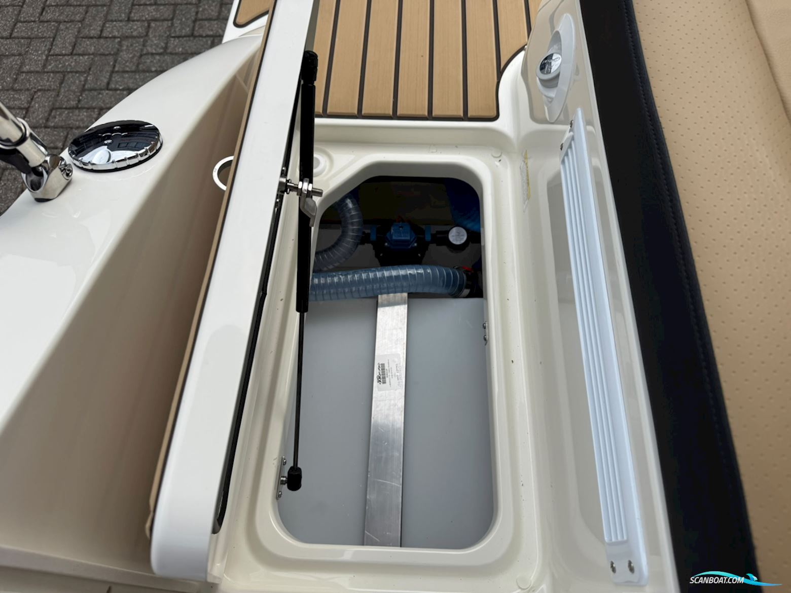 Sea Ray SPX 190
