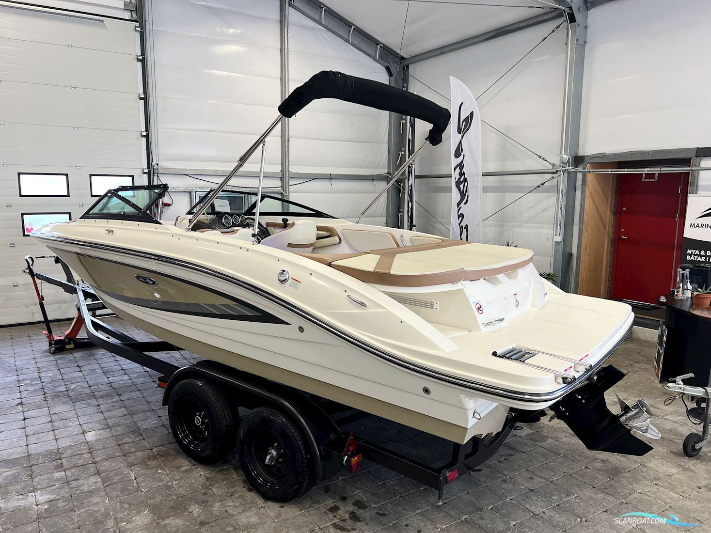 Sea Ray Spx 210 Motorbåt 2017, med Mercruiser 4.5l V6 250hk motor, Sverige