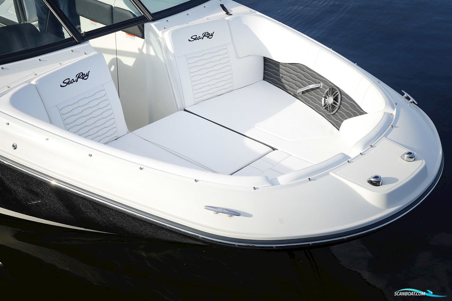 Sea Ray Spx 230 Outboard