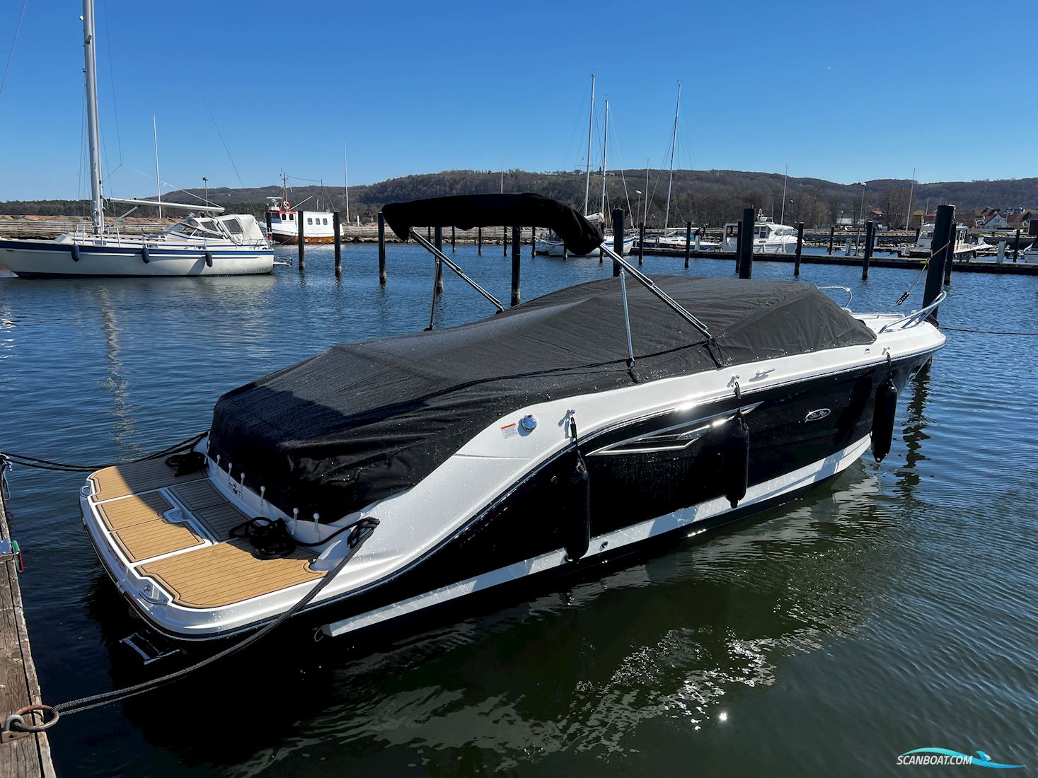 Sea Ray Sun Sport 250