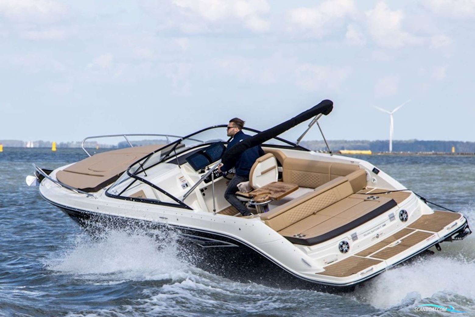 Sea Ray Sun Sport 250 Motorbåt 2021, med 1 motor, Holland