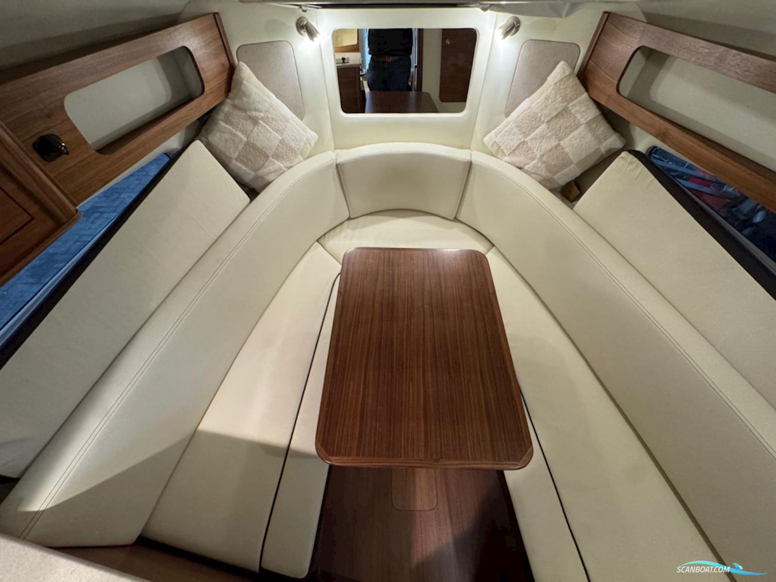 Sea Ray Sundancer 265