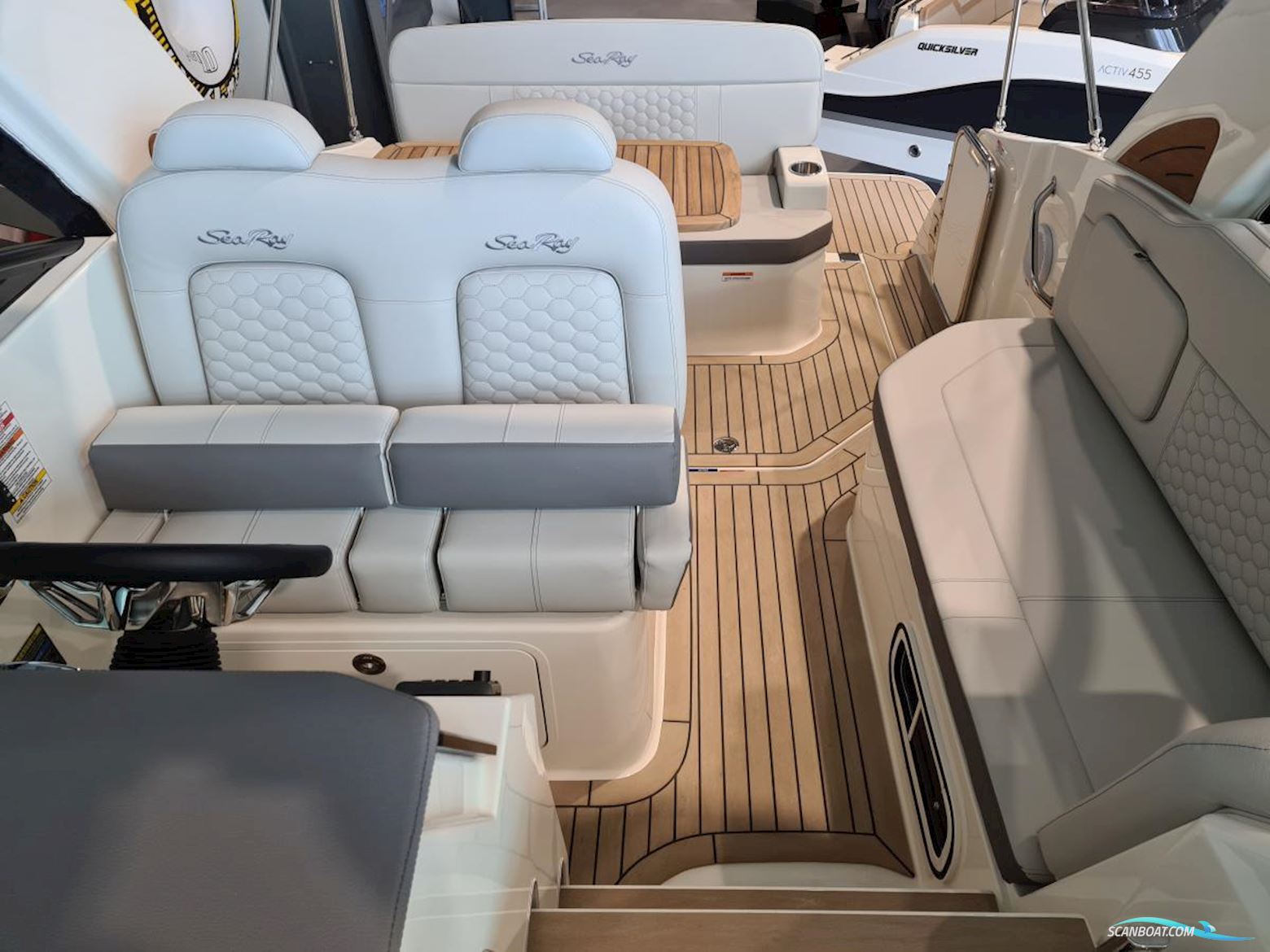 Sea Ray Sundancer 265