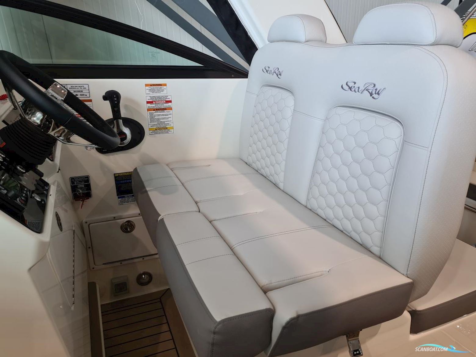 Sea Ray Sundancer 265