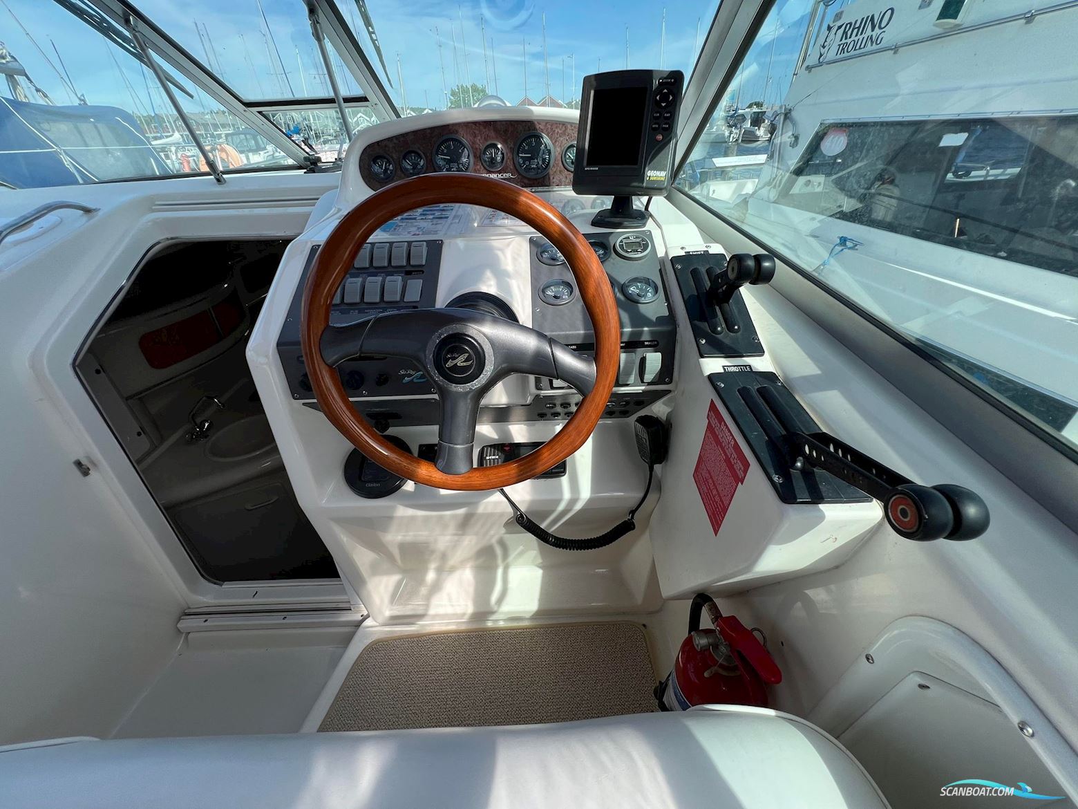 Sea Ray Sundancer 270