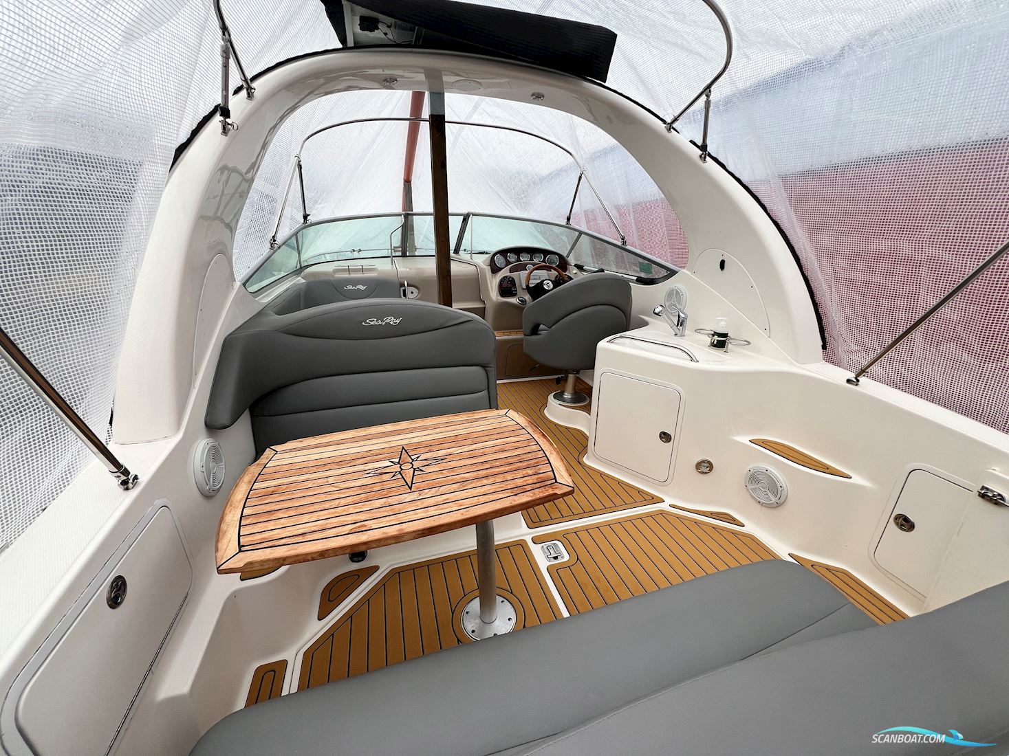 Sea Ray Sundancer 280/315