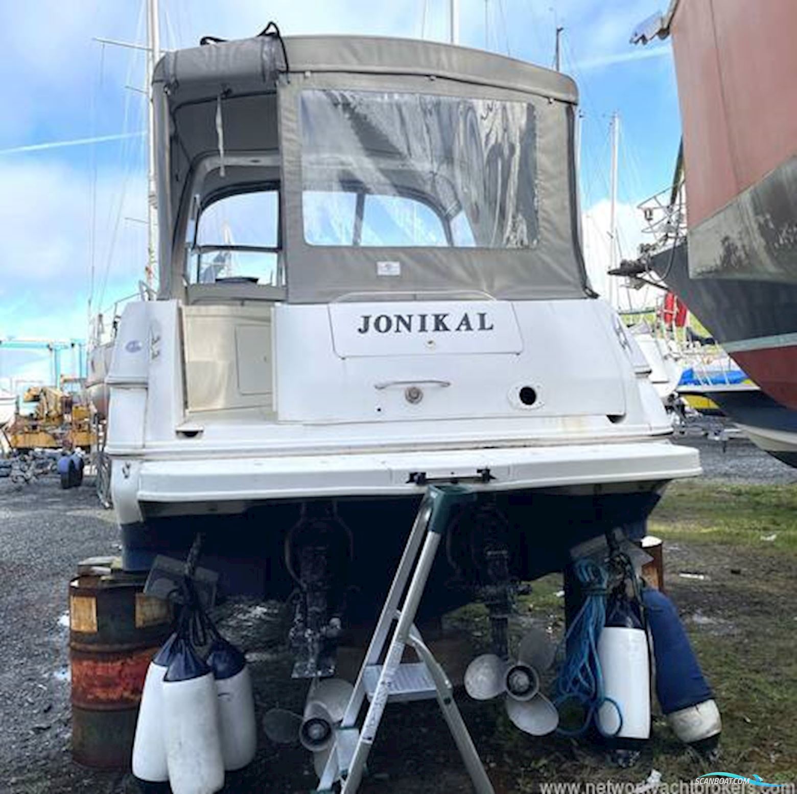 Sea Ray Sundancer 290