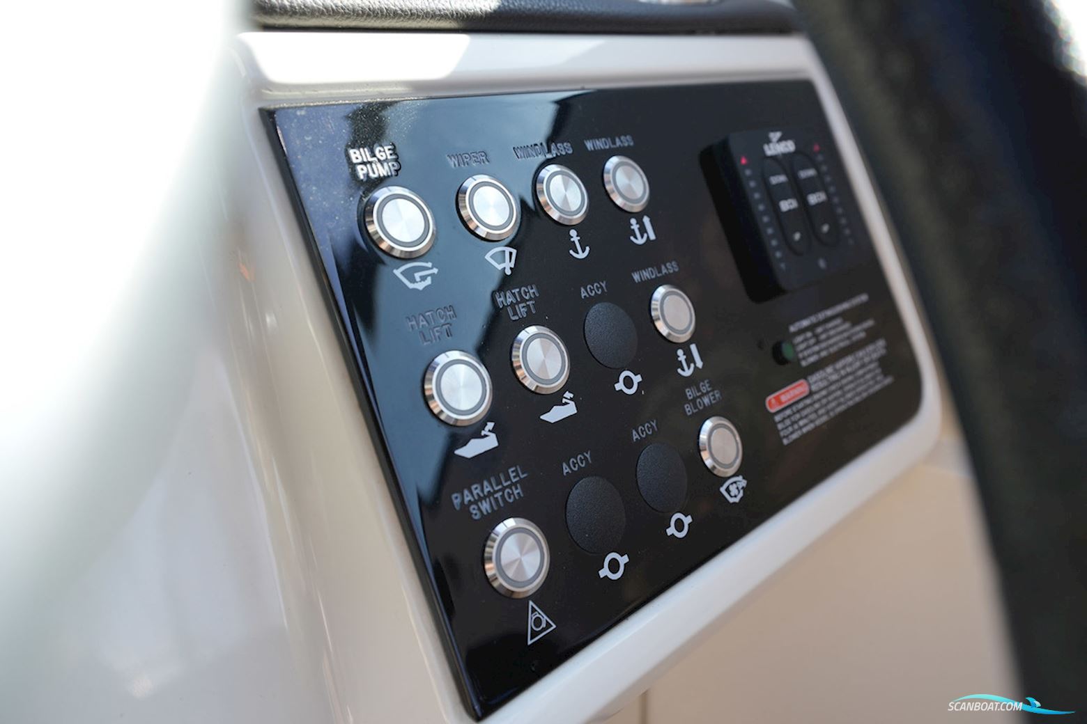 Sea Ray Sundancer 290