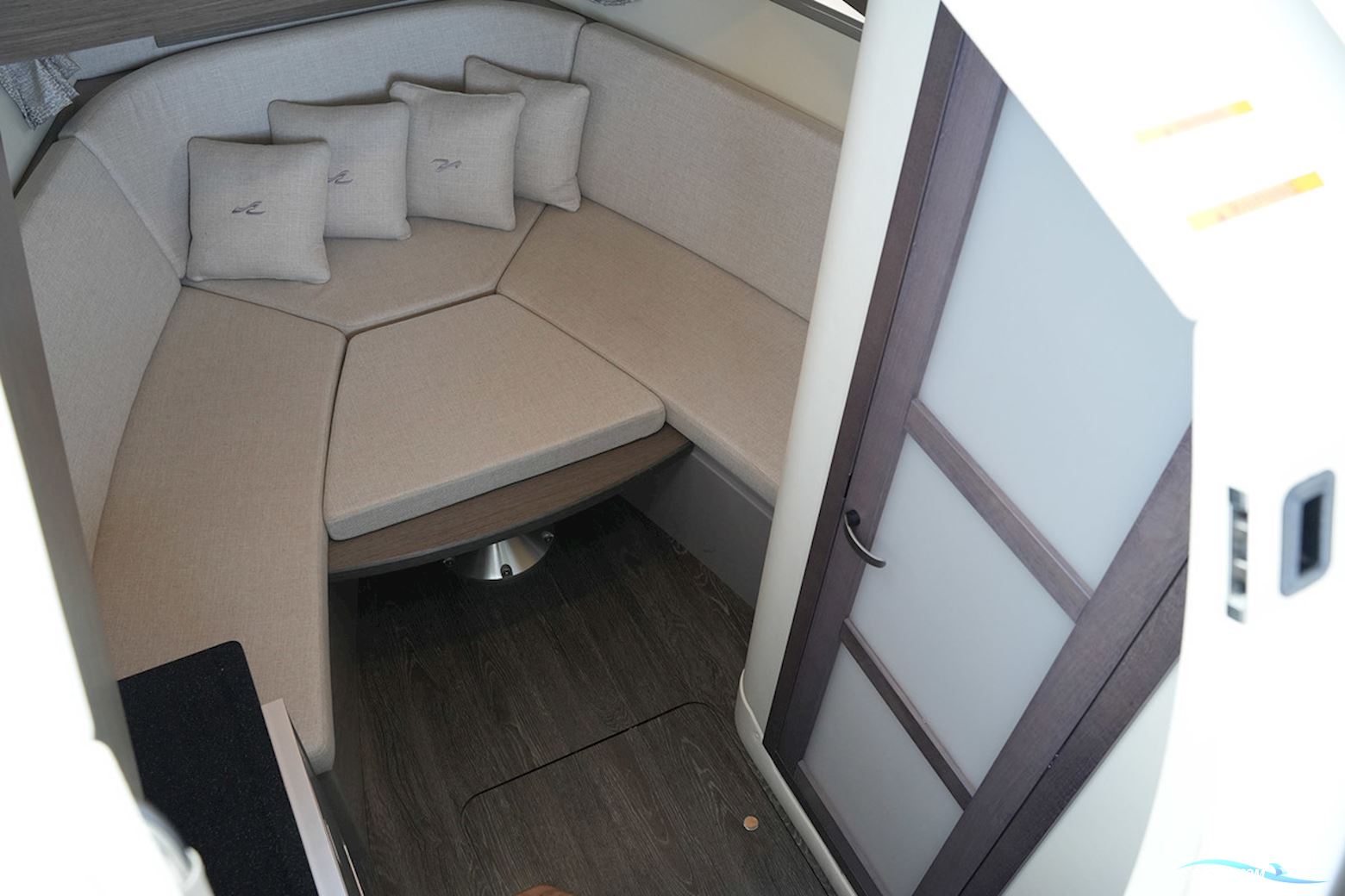 Sea Ray Sundancer 290