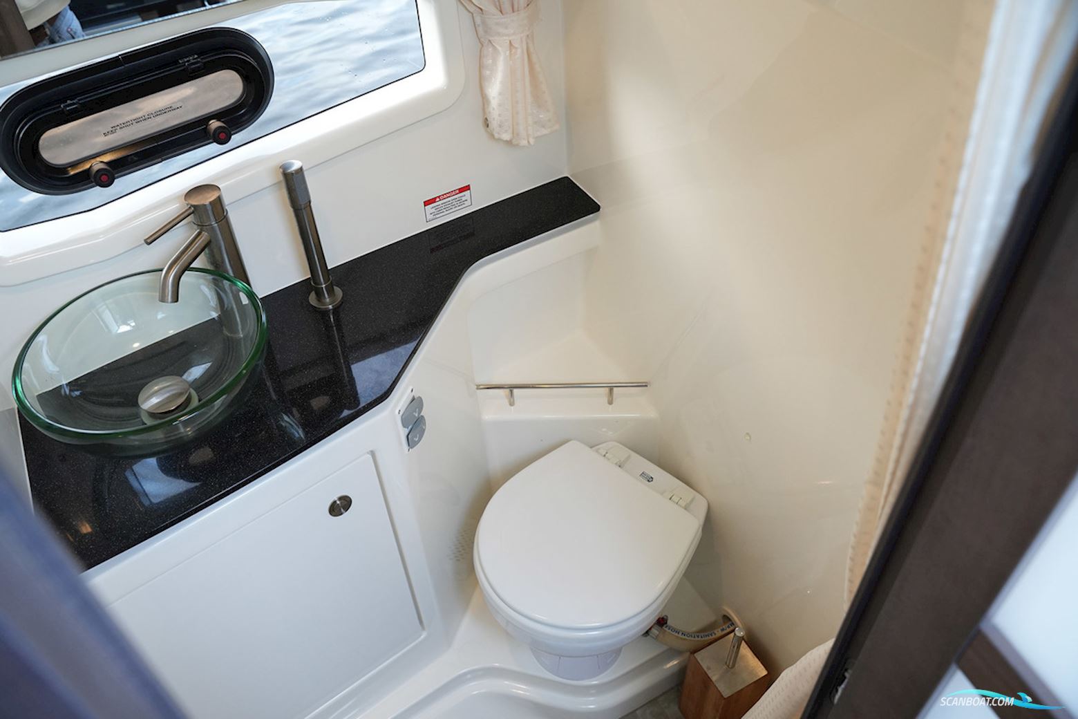 Sea Ray Sundancer 290