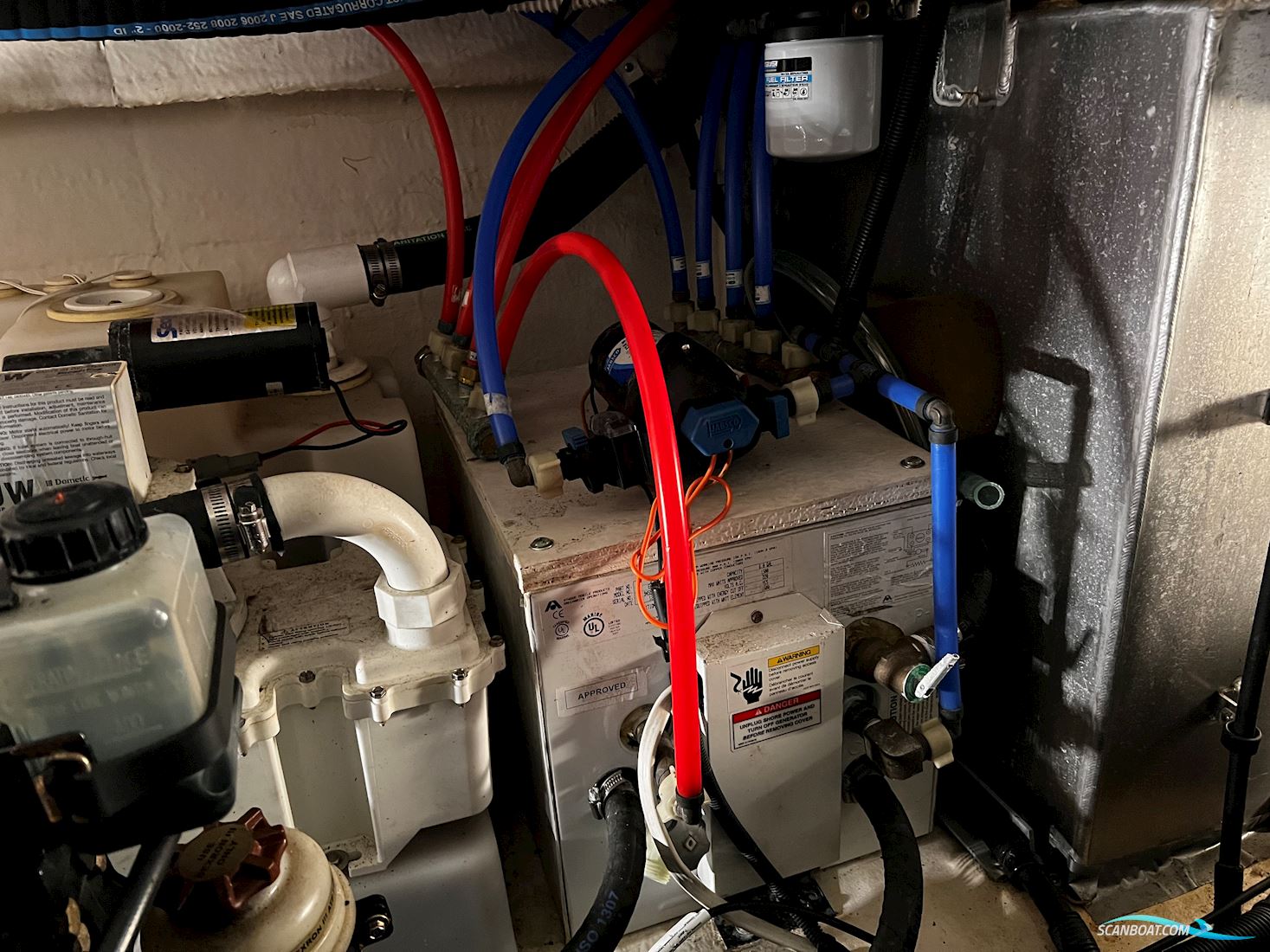 Sea Ray Sundancer 310