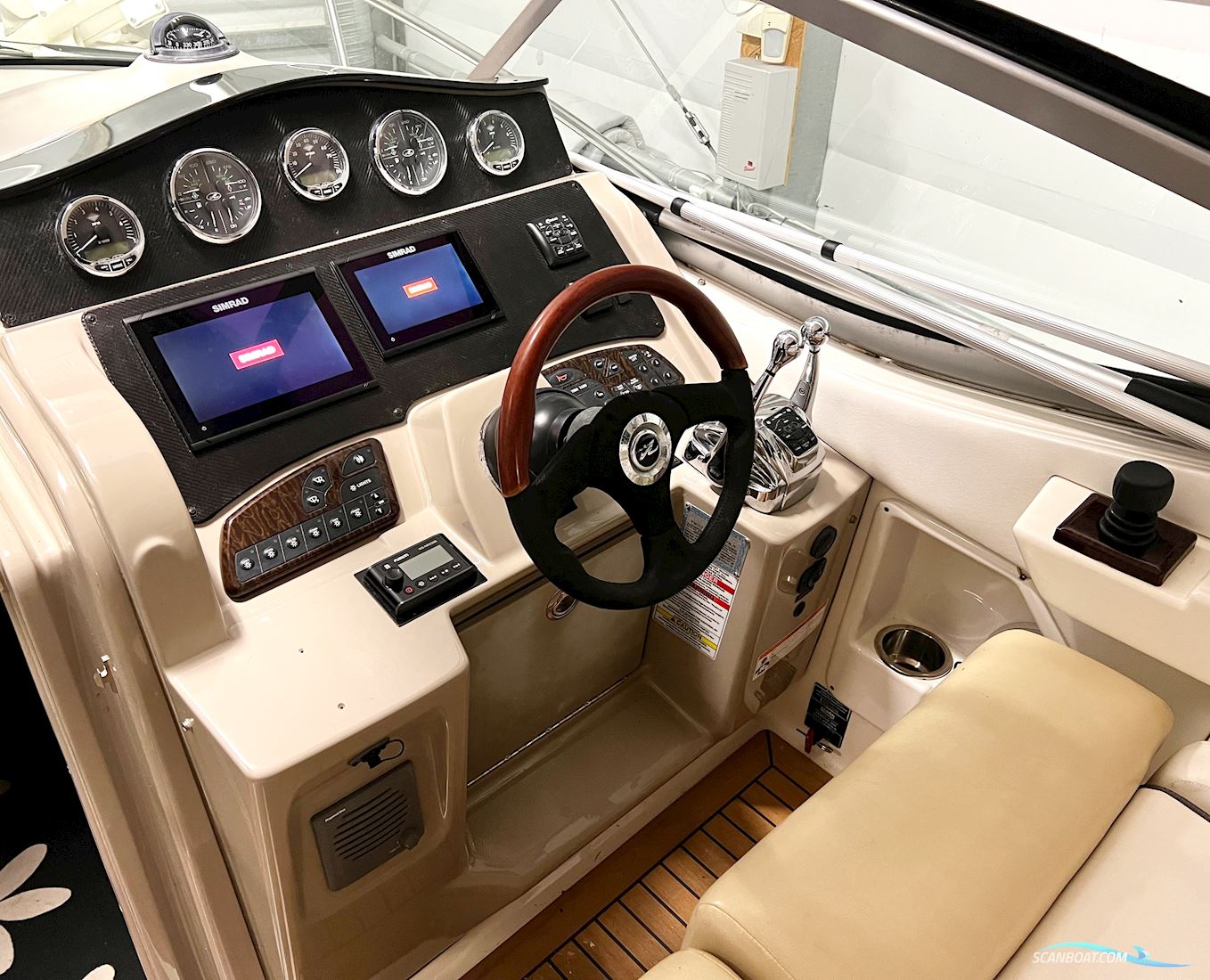 Sea Ray Sundancer 310