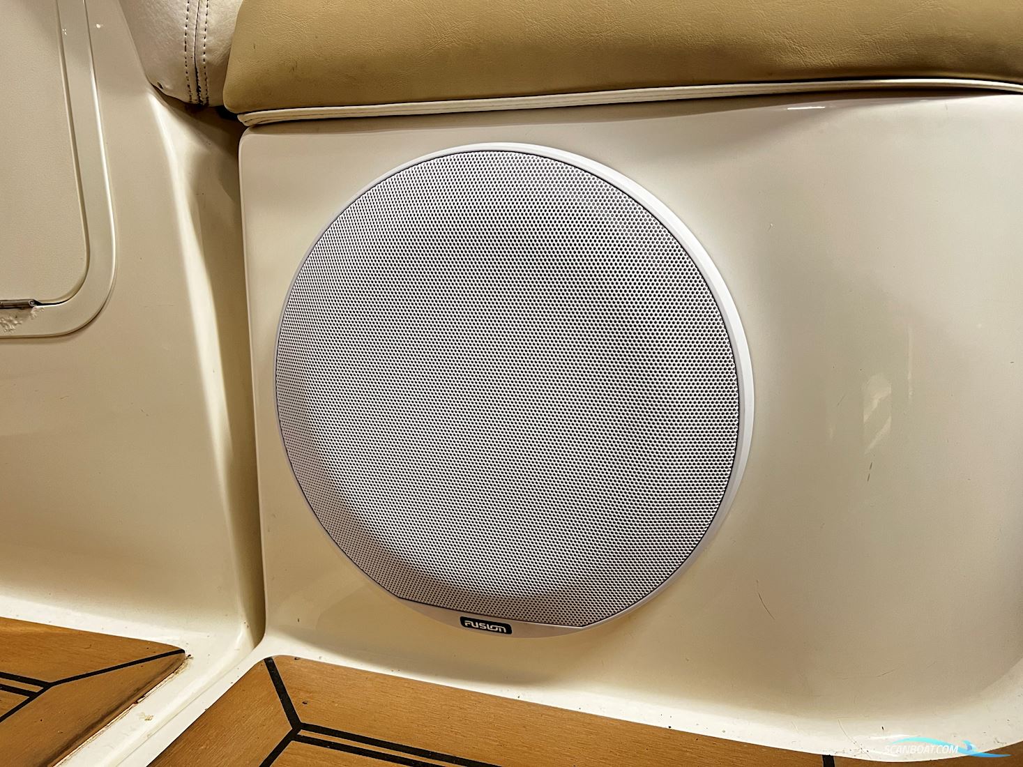 Sea Ray Sundancer 310