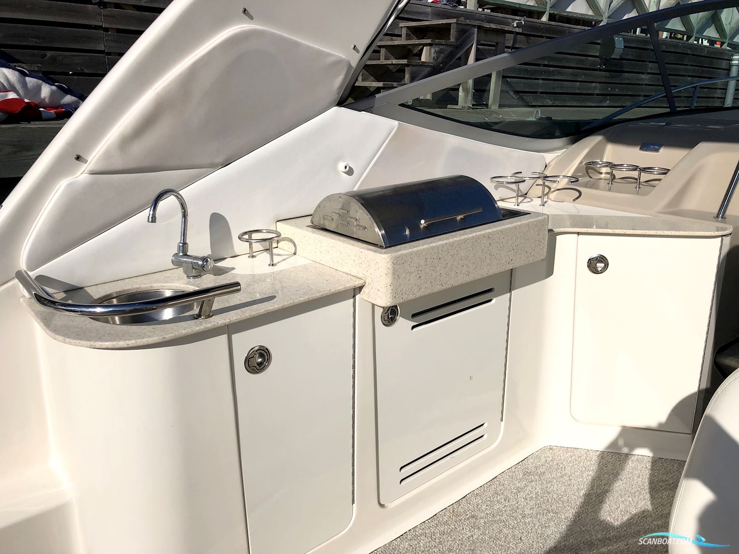 Sea Ray Sundancer 310