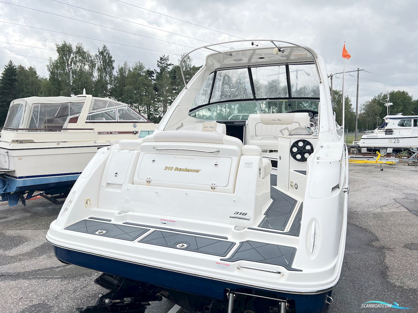 Sea Ray Sundancer 310