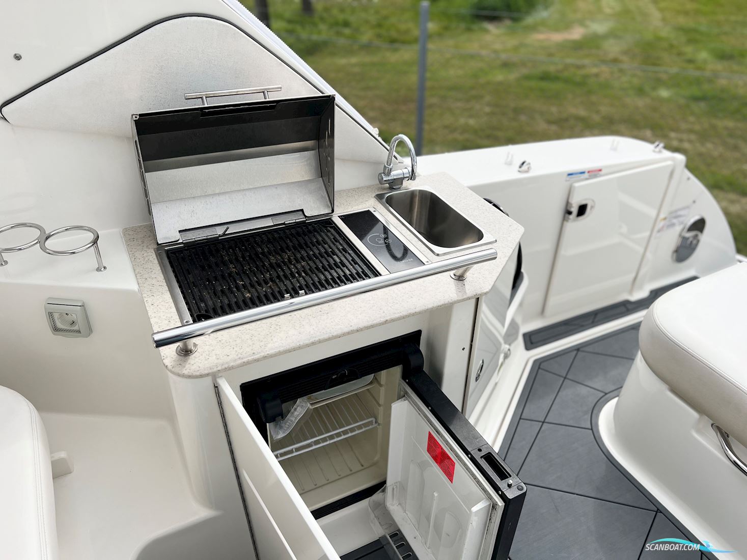 Sea Ray Sundancer 310