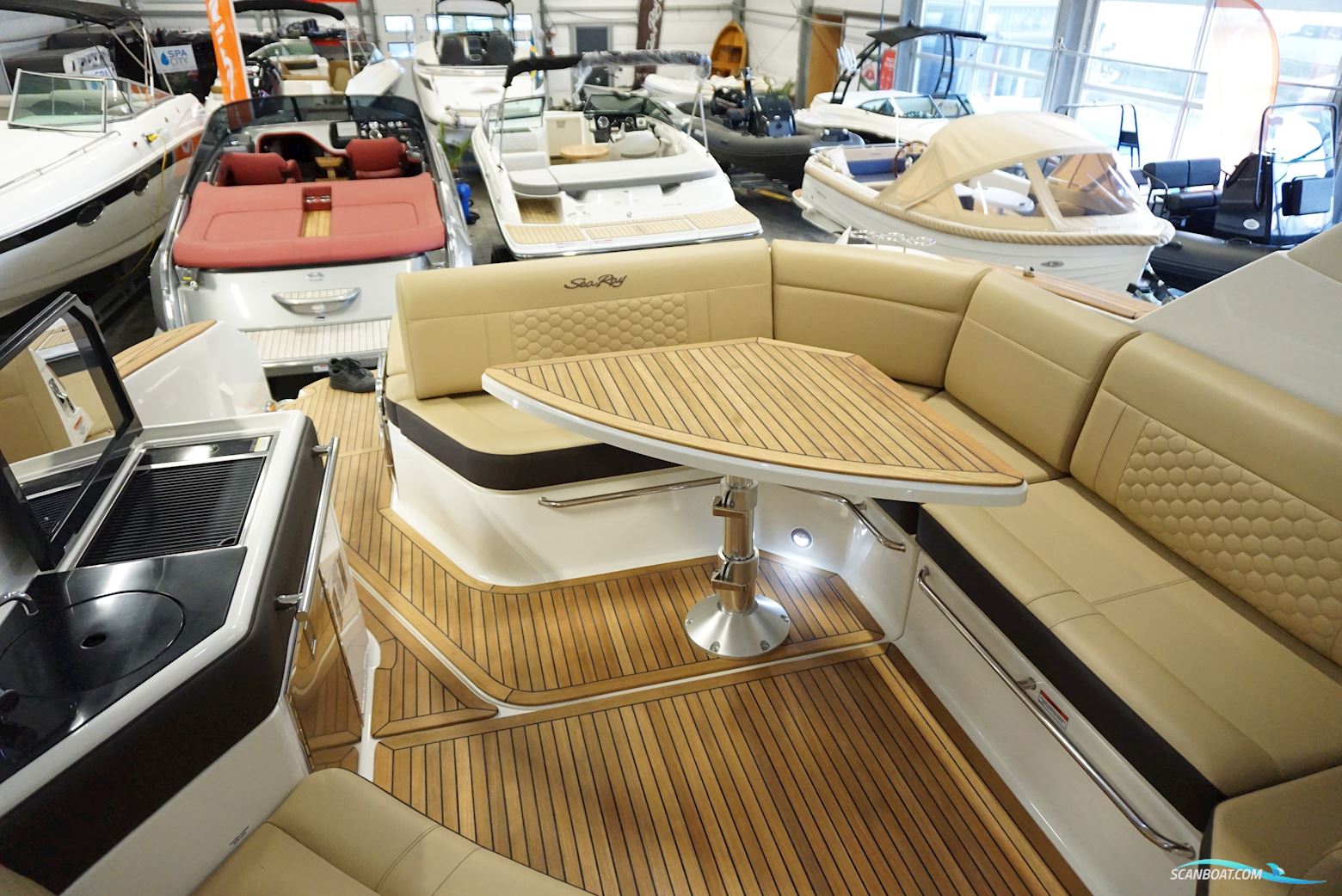 Sea Ray Sundancer 320