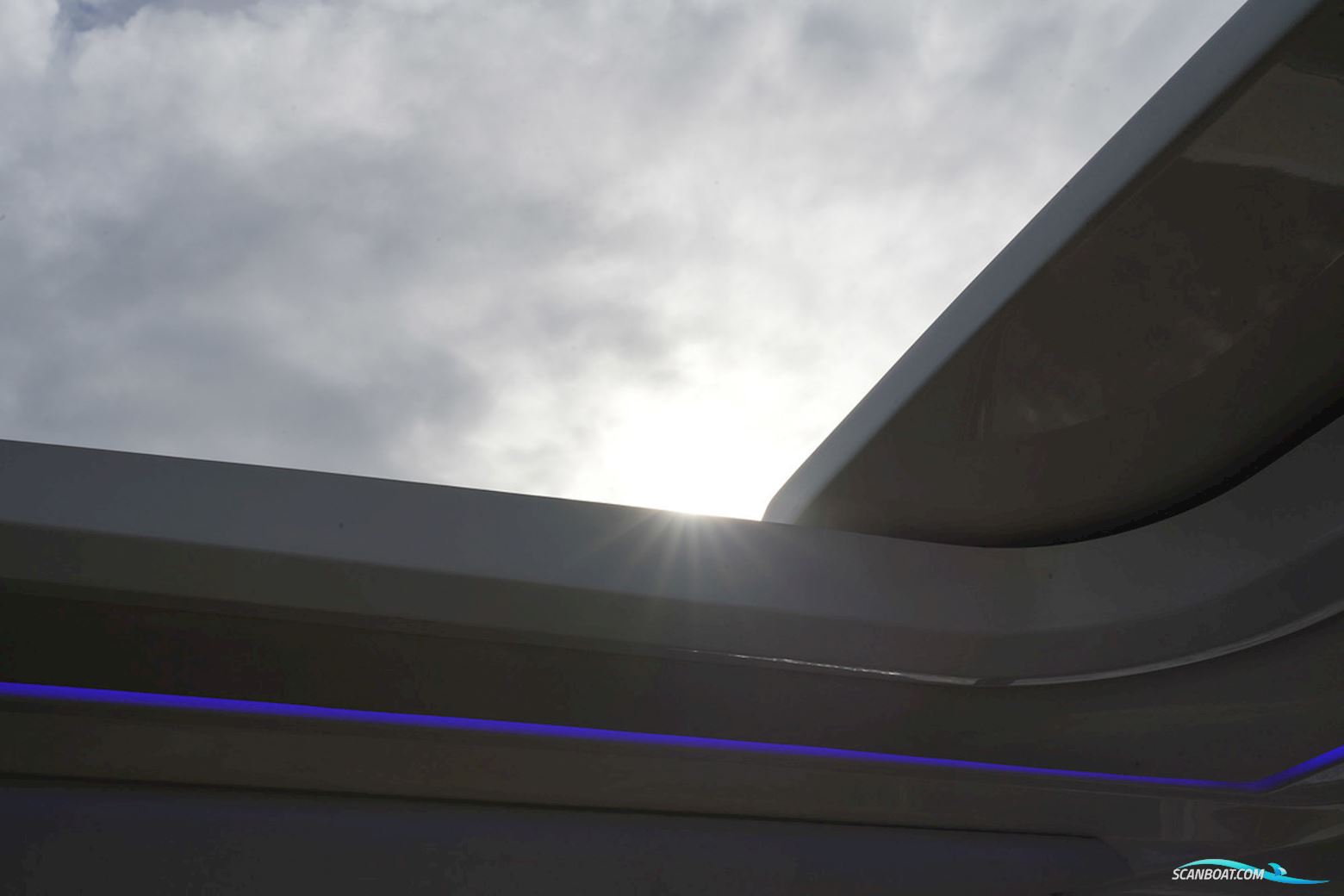 Sea Ray Sundancer 320