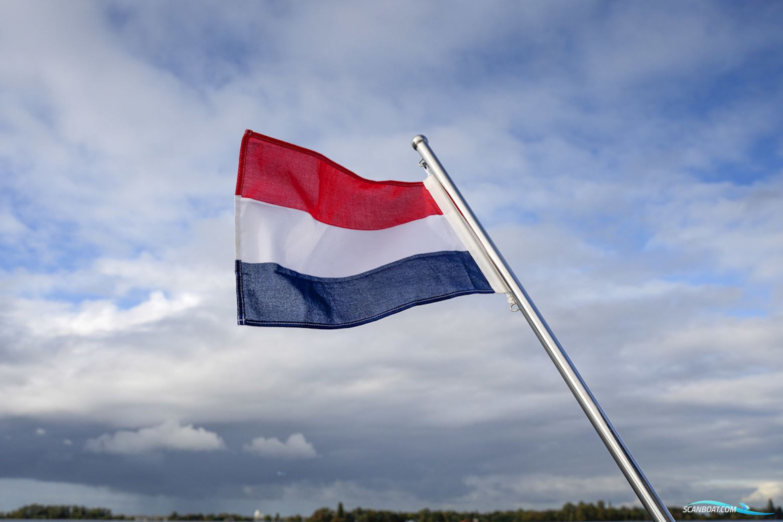 Sea Ray Sundancer 320