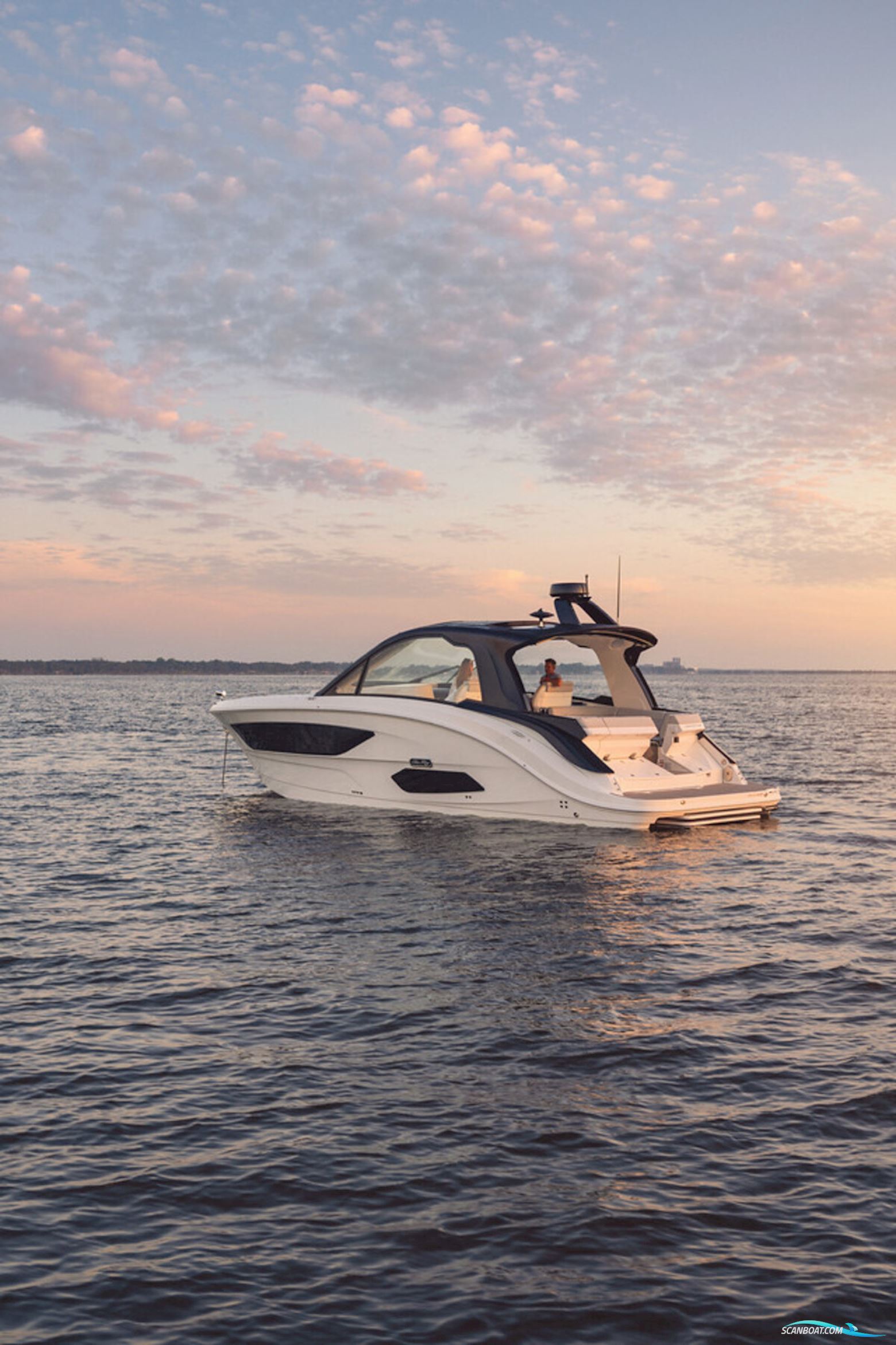 Sea Ray Sundancer 370