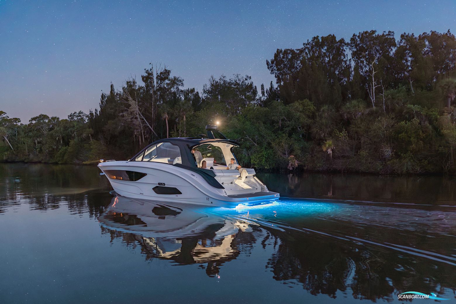 Sea Ray Sundancer 370