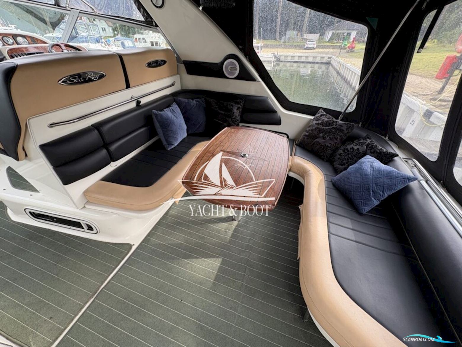 Sea Ray Sundancer 370