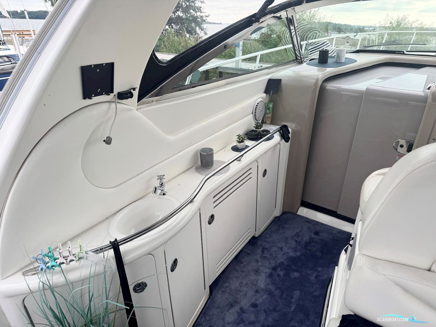 Sea Ray Sundancer 380