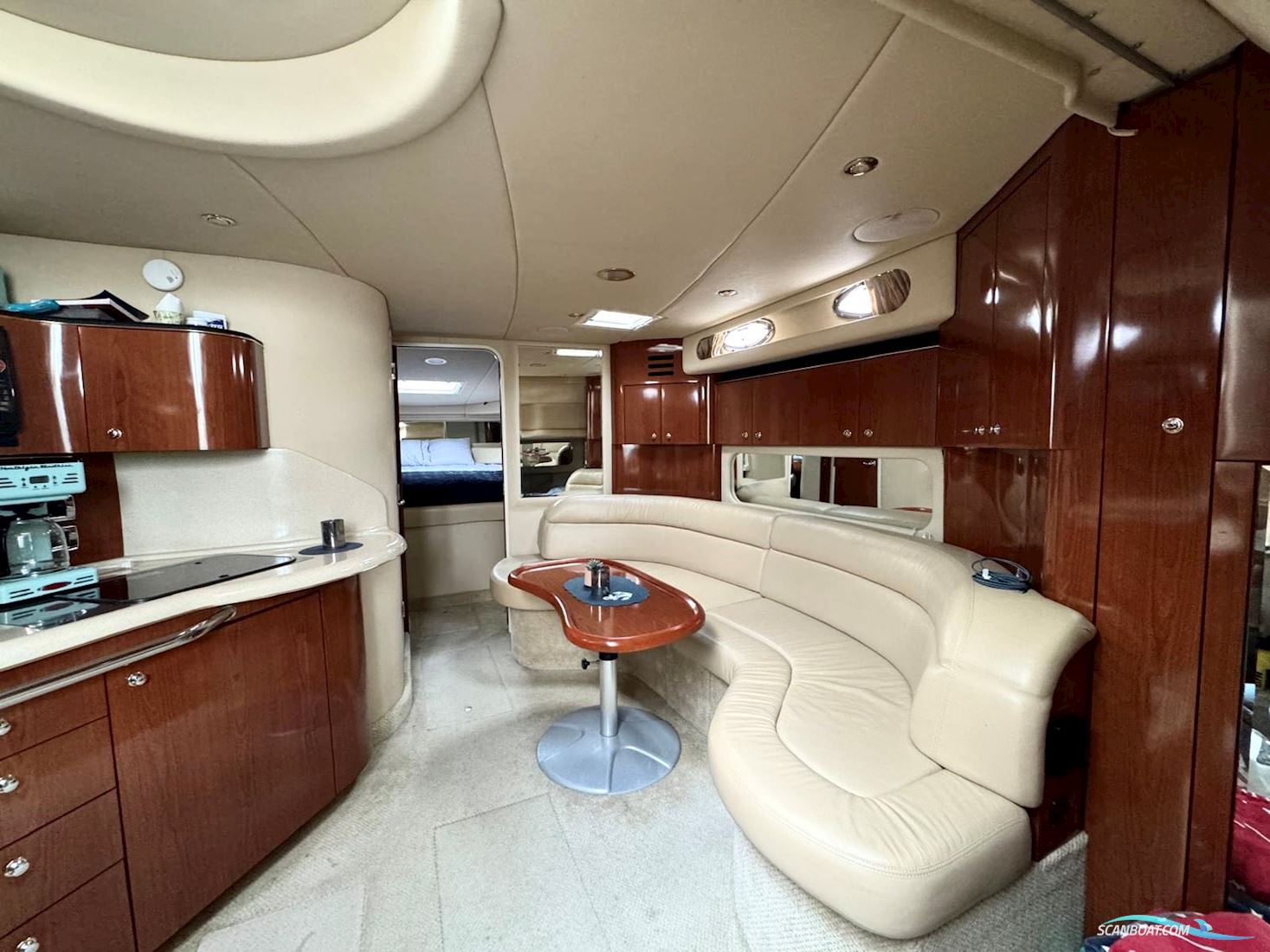 Sea Ray Sundancer 380