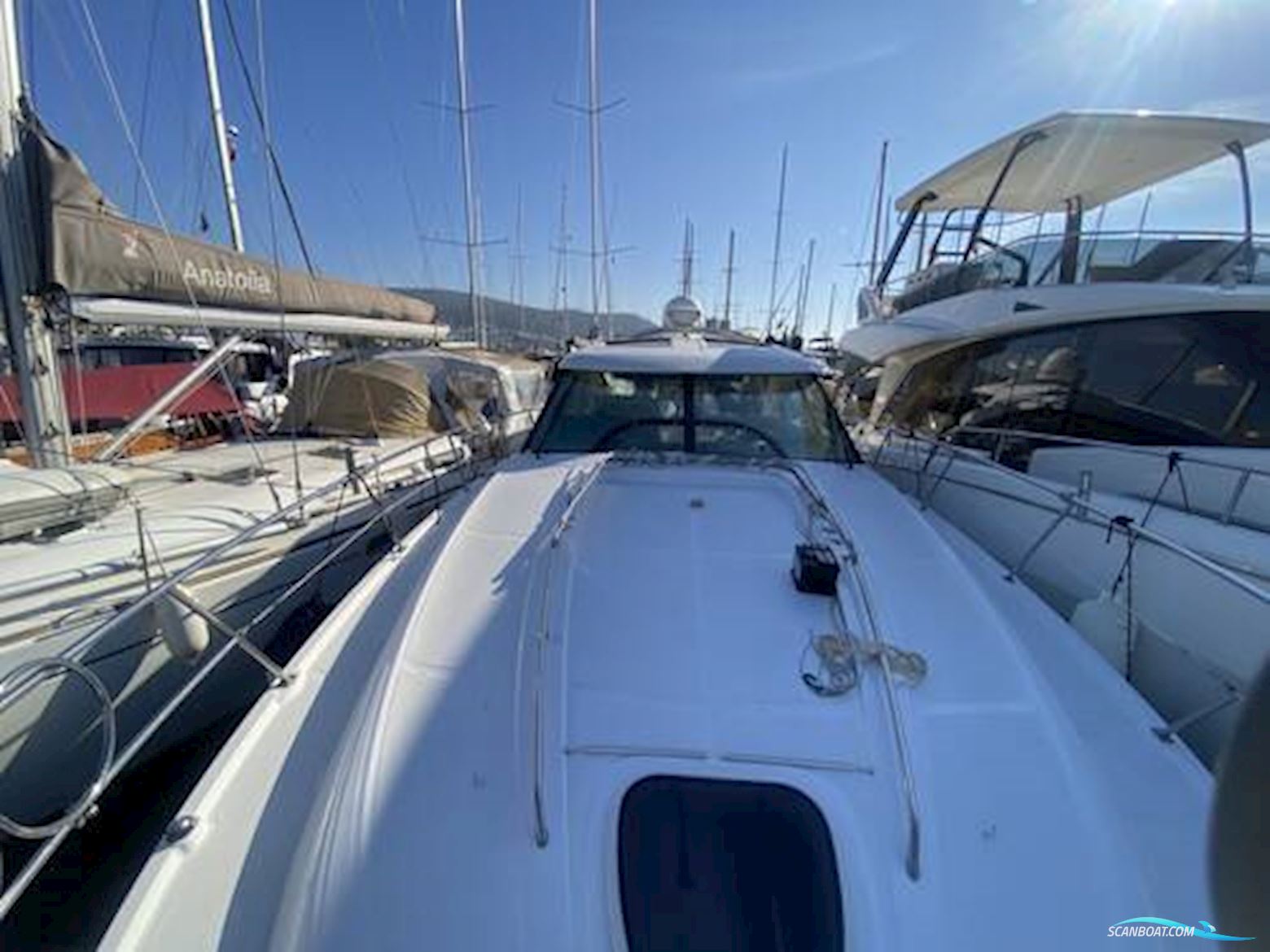 Sea Ray Sundancer 475