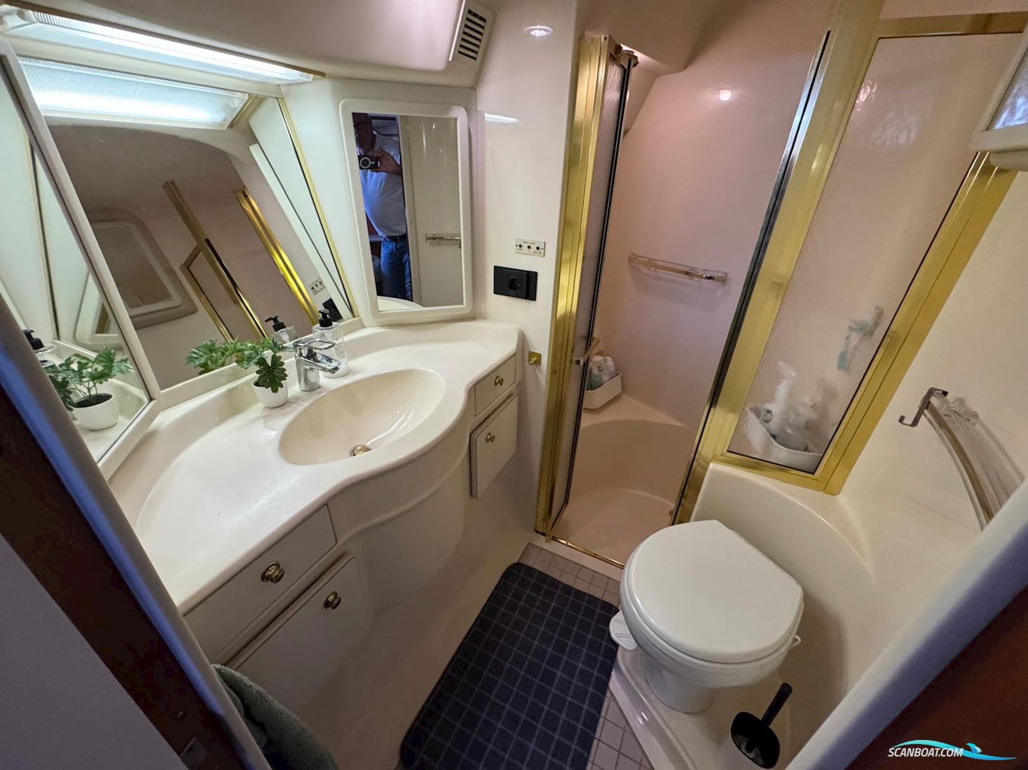 Sea Ray Sundancer 500