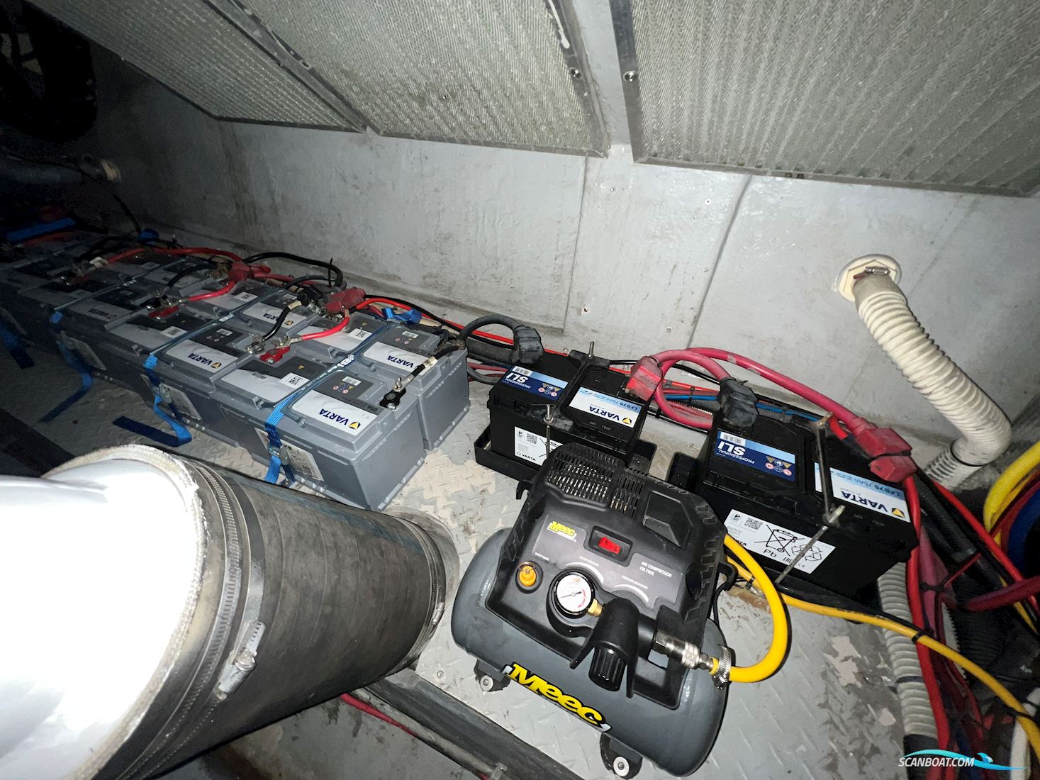 Sea Ray Sundancer 500