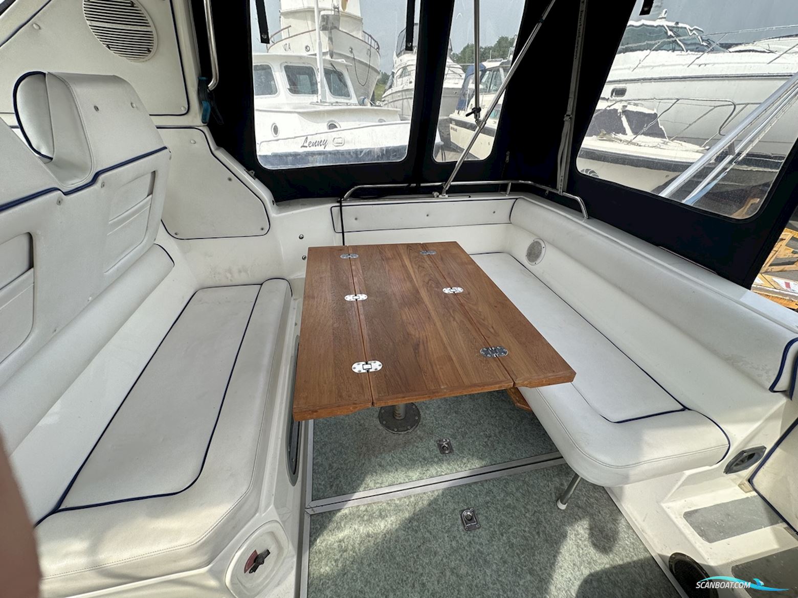 Sealine  255 Family