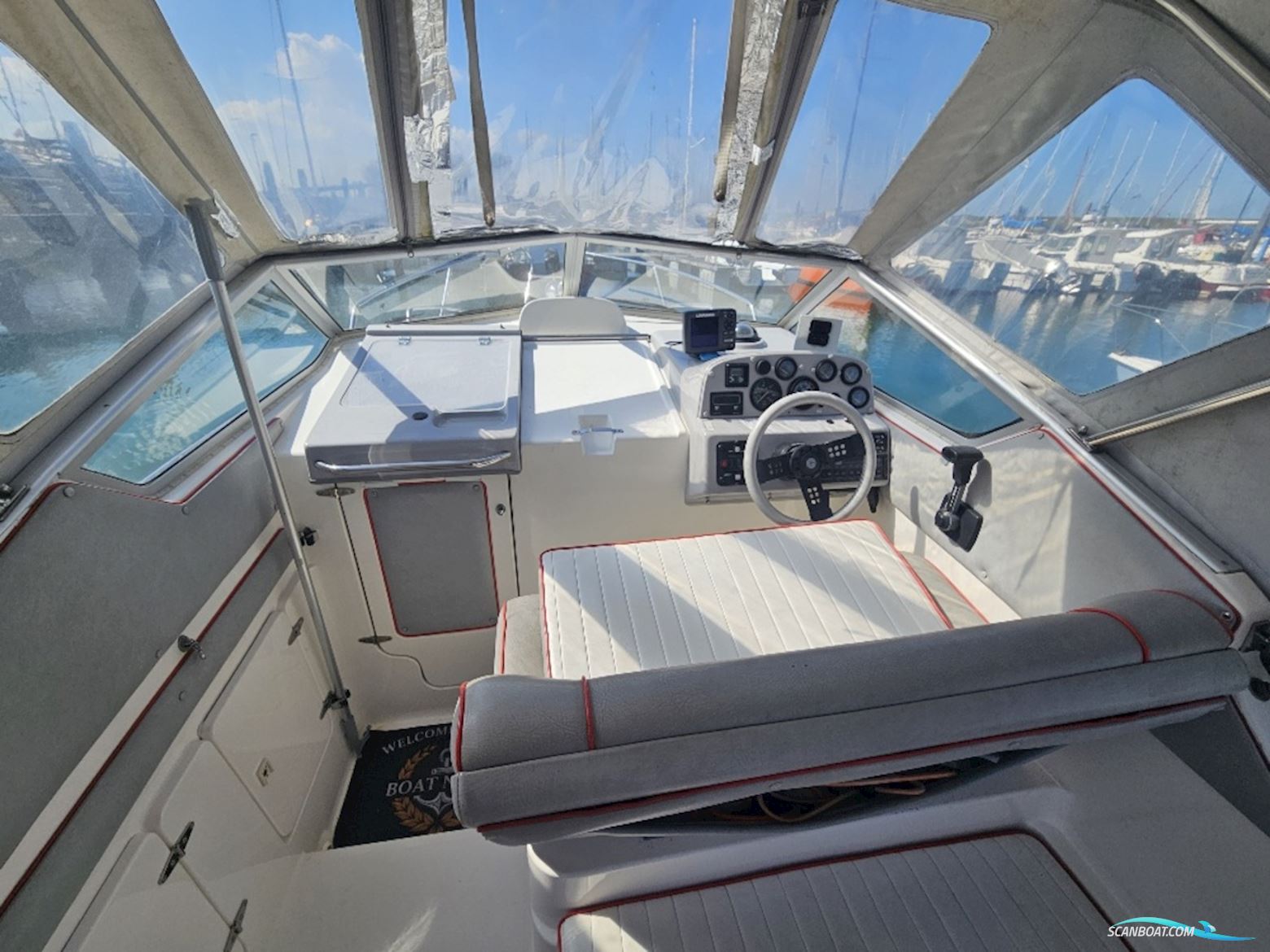 Sealine 220 Senator