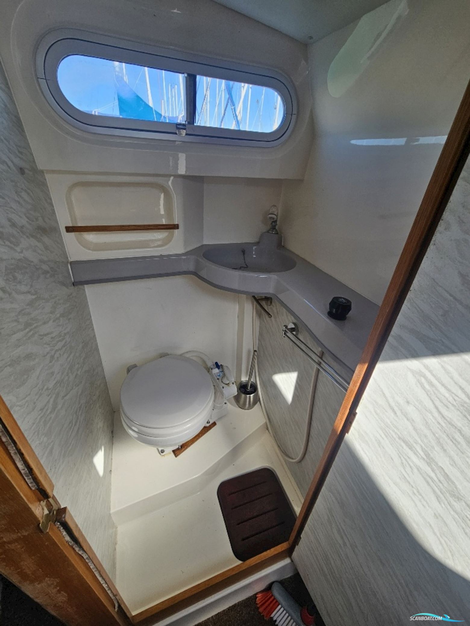 Sealine 220 Senator