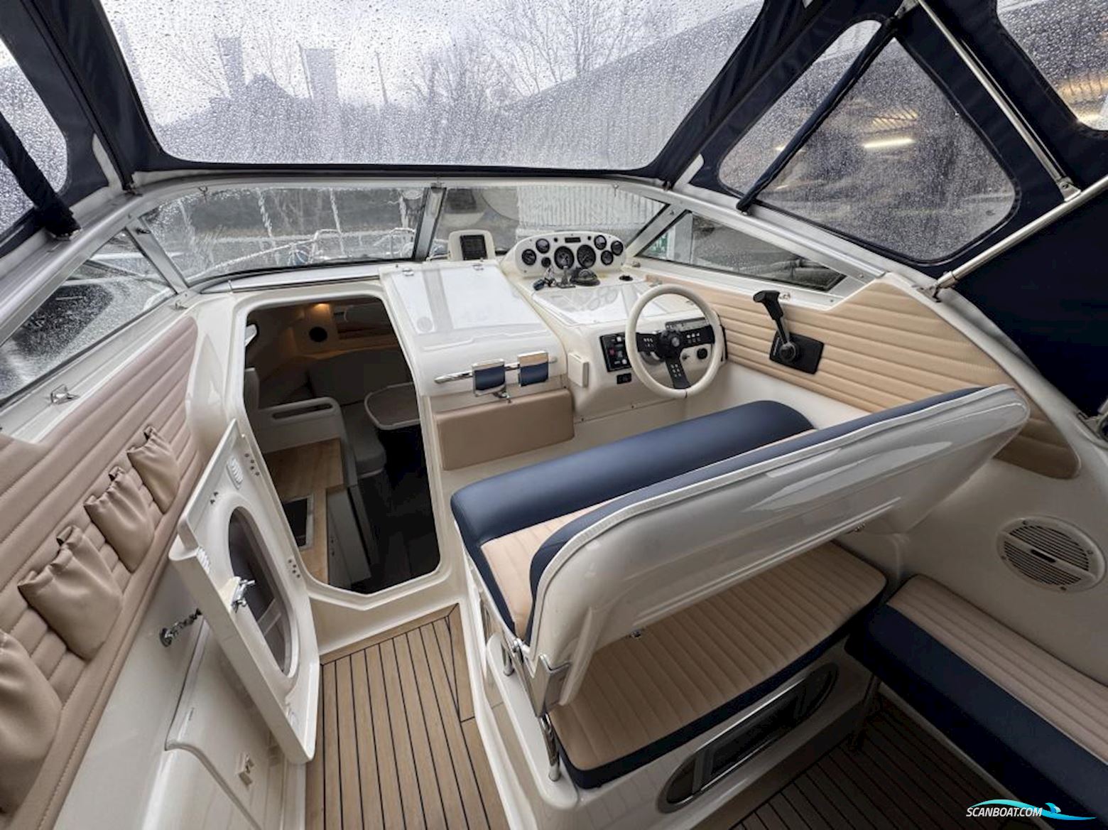 Sealine 240