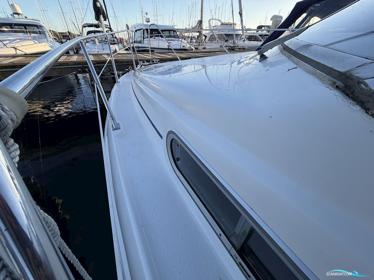 Sealine 290 Ambassador