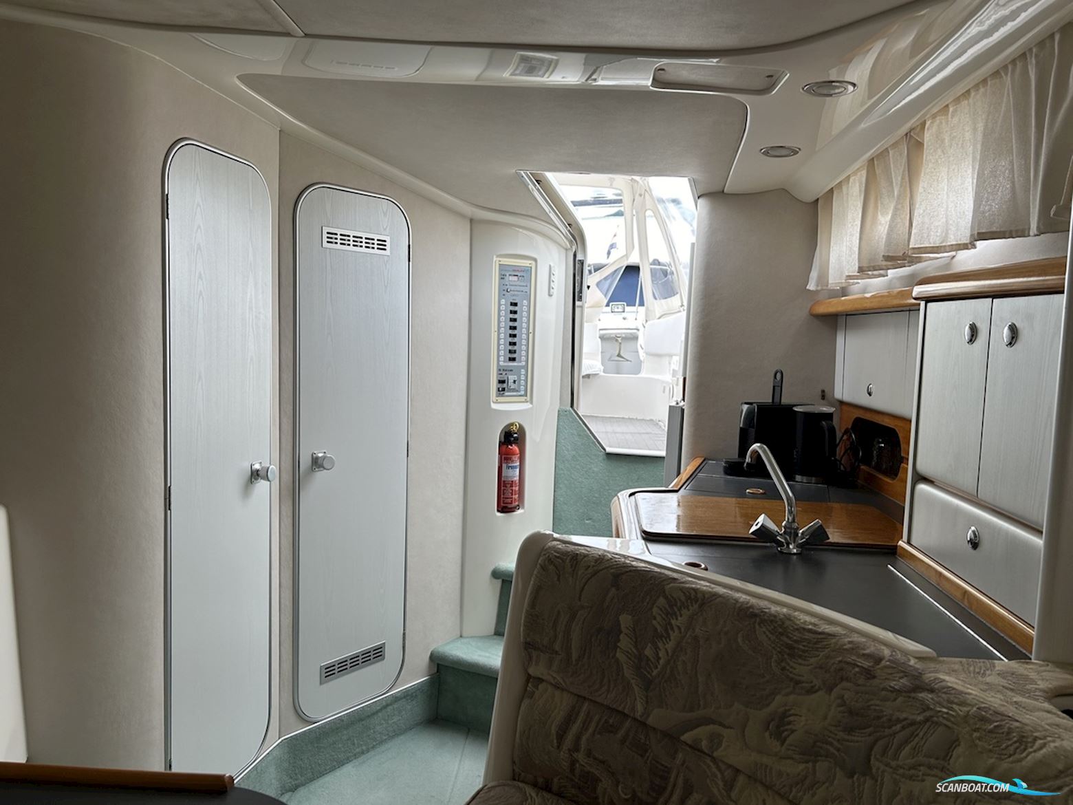 Sealine 310 Ambassador