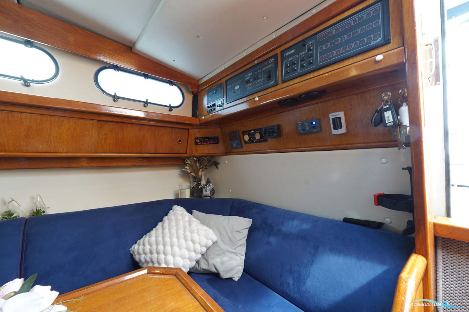 Sealine 328 Sport Bridge